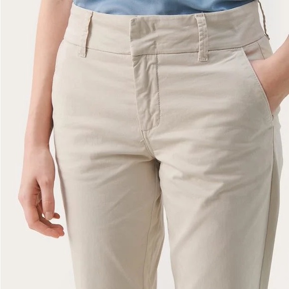 White pants Part two, size 32 - Picture 3 of 9